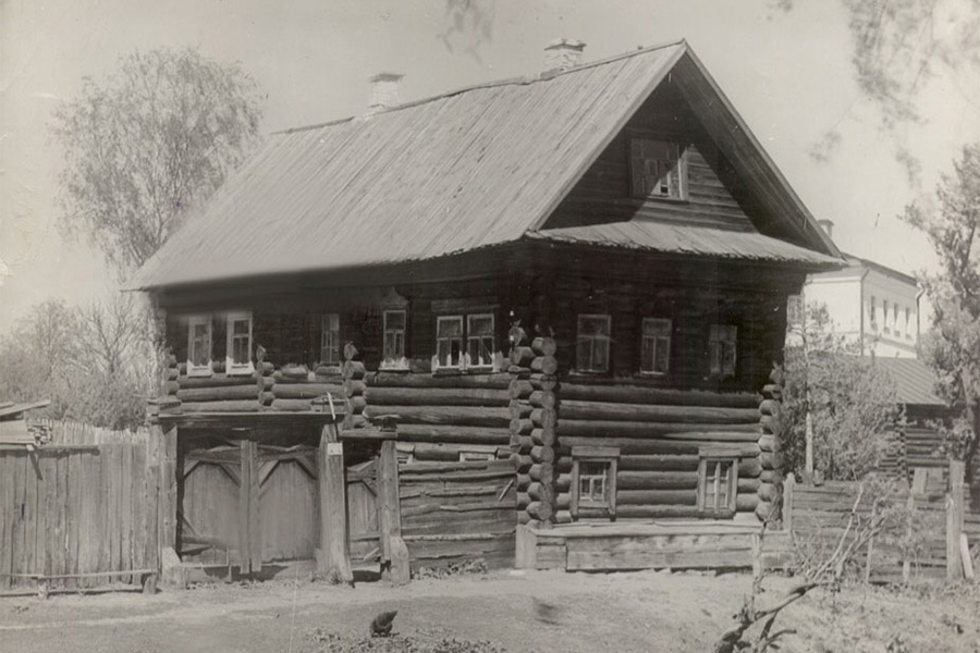 Деревянный дом Меховой в Угличе